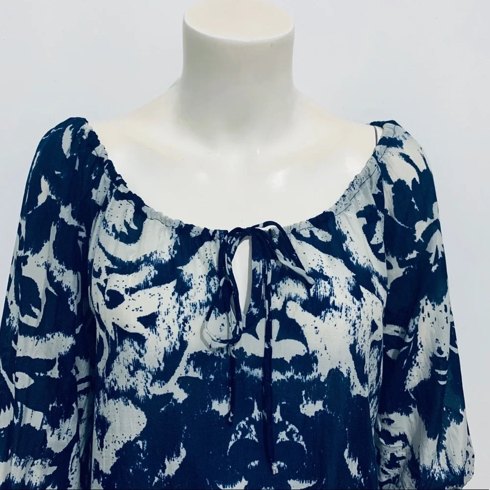 VELVET | by Graham & Spencer Designer Silk Blouse - Picture 2 of 8